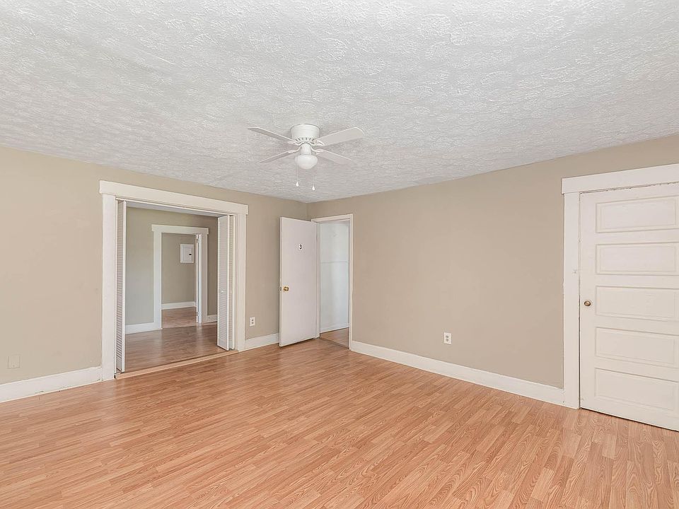 1st image of 713 Waite St #3