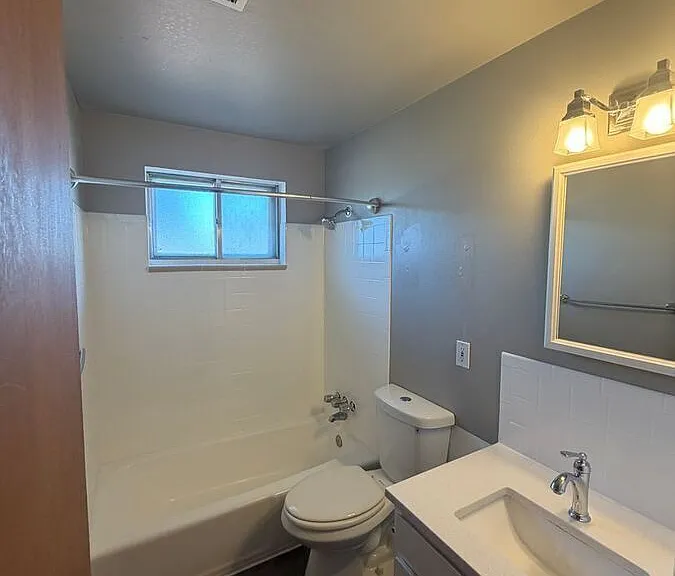 3675A Teller St — Photo 11