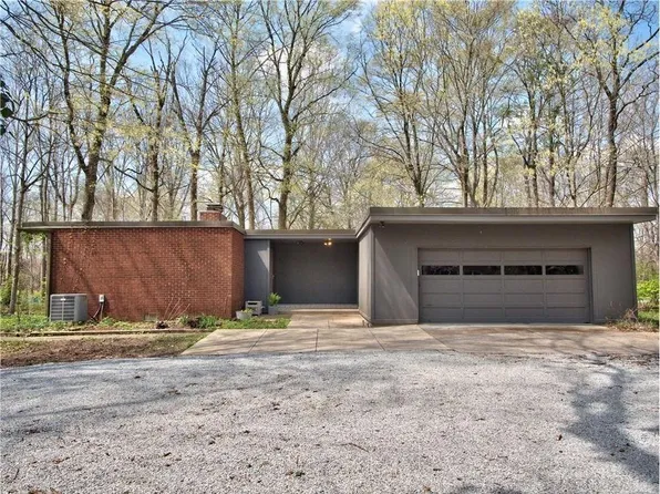 11907 Forest Ln, Carmel, IN 46033