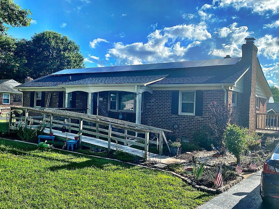 2nd image of 8183 Caraway Ln