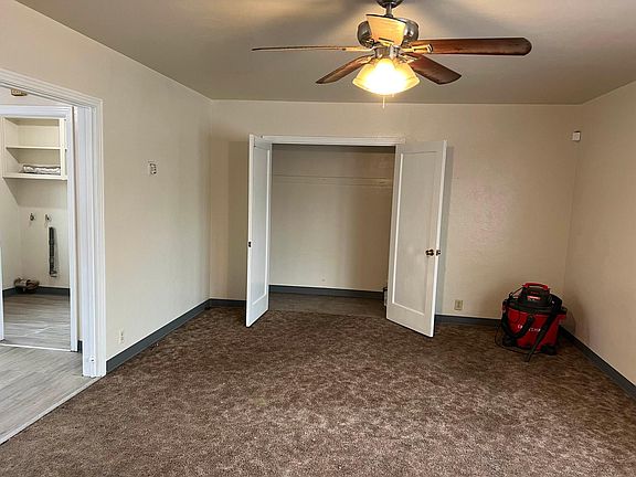 5th image of 301 E Morris Ave #301