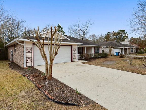 2nd image of 8817 Live Oak Ave