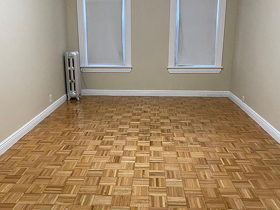 3rd image of 1312 Stratford Ave APT 1R