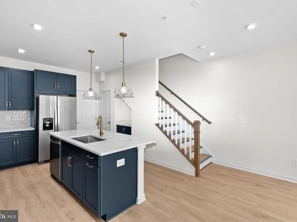 19763 Sepia Sq, Ashburn, VA 20147