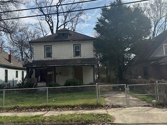 2nd image of 942 Roland St #3