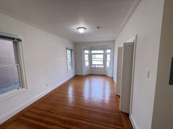 307 Valencia St APT 202