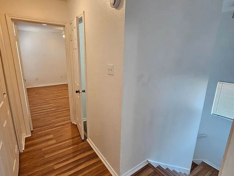 1400 Darr St #C — Photo 15