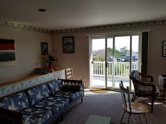 5th image of 21 Driftwood Ln