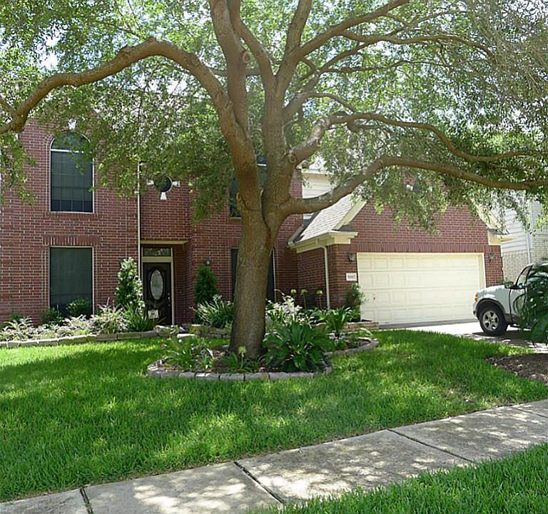 1st image of 16146 Fondren Grove Dr