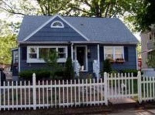 452 Page Blvd, Springfield, MA 01104