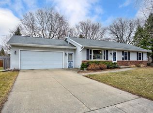 2506 S Gladys Ave, Appleton, WI 54915