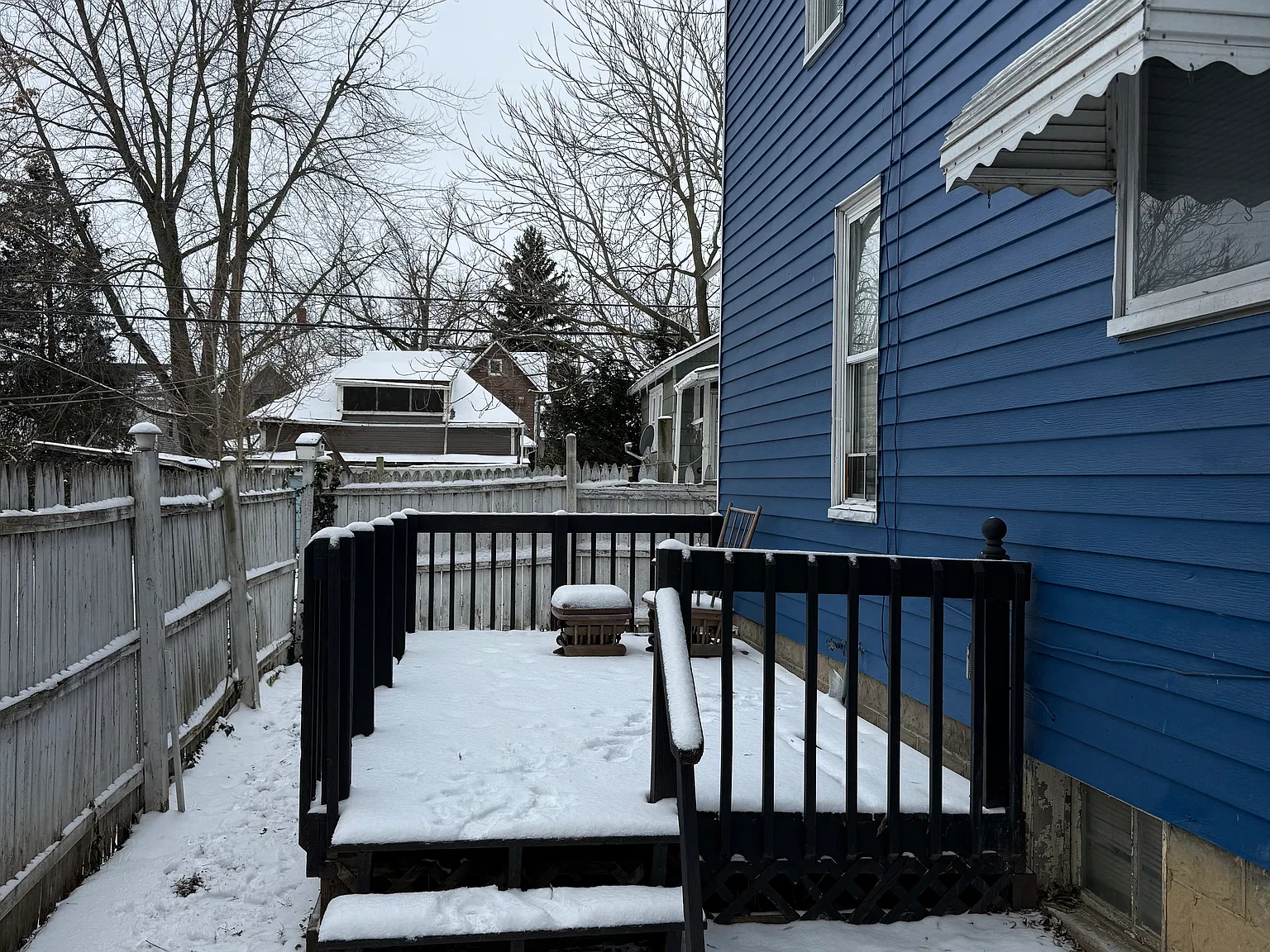 195 E Pleasant St — Photo 3