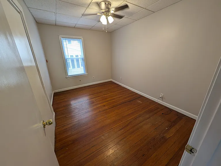 27 Covell St #2 — Photo 8