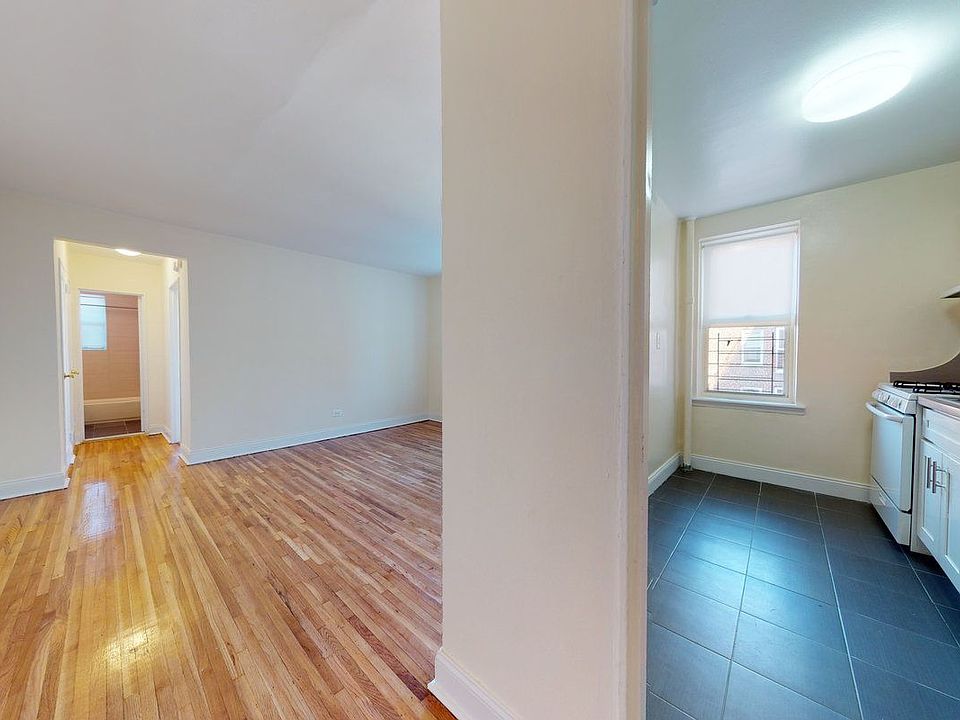 1st image of 2074 20th Ln APT 5B