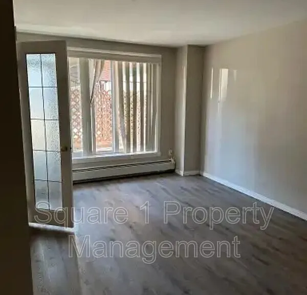 11025 Jasper Ave NW #114 — Photo 4