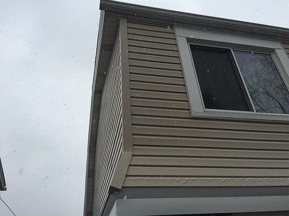 4th image of 2329 Fairland St