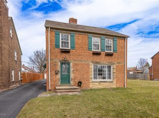 16813 Scottsdale Blvd, Shaker Heights, OH
