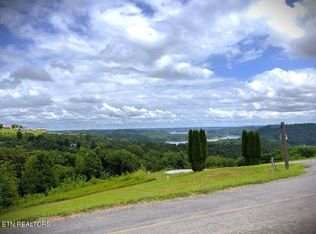 15 E Swan Ridge Rd, Hilham, TN 38568