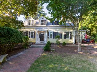 44 Russell St, Plymouth, MA 02360