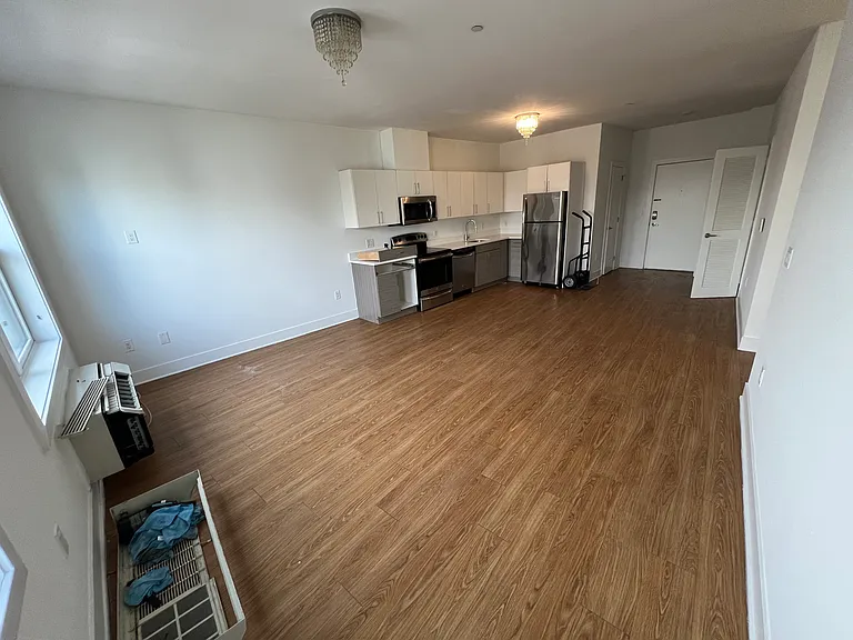 427 Bergen Ave #3 — Photo 3