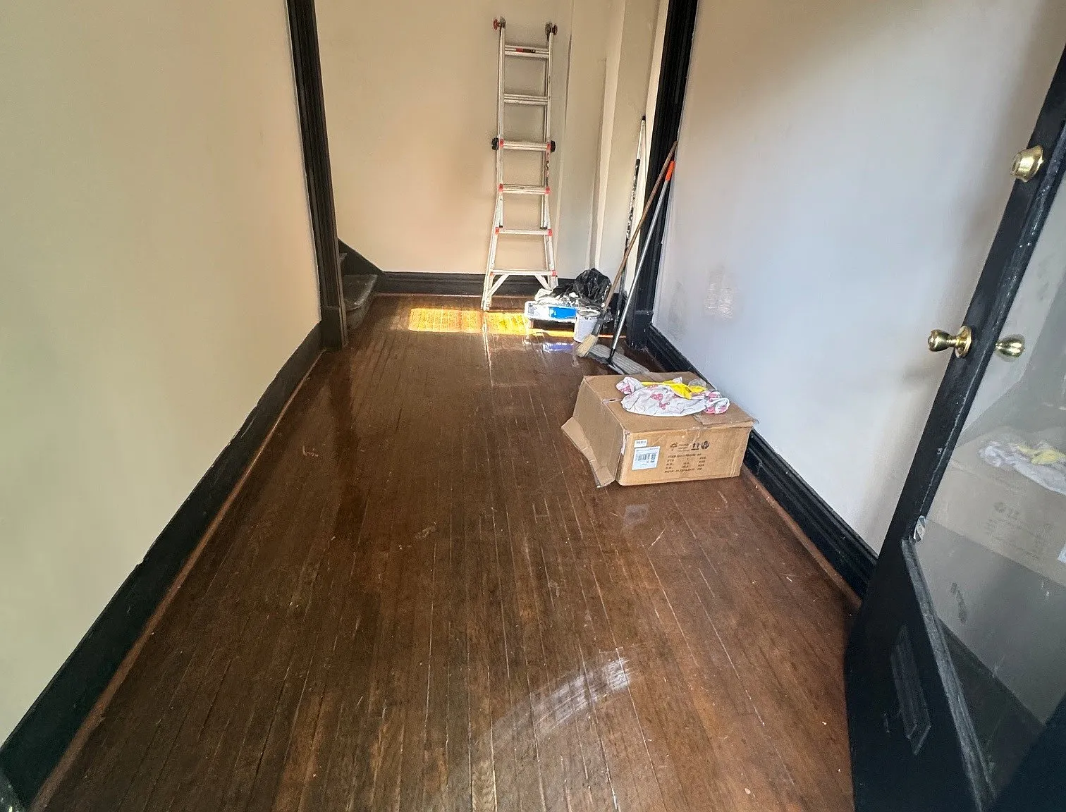 3 bed, 1212 sqft, $1,700 — Photo 2