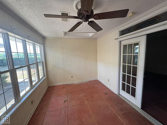 5th image of 111 Gary Lynn Dr