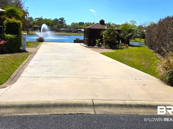 636 Sereno St, Foley, AL 36535