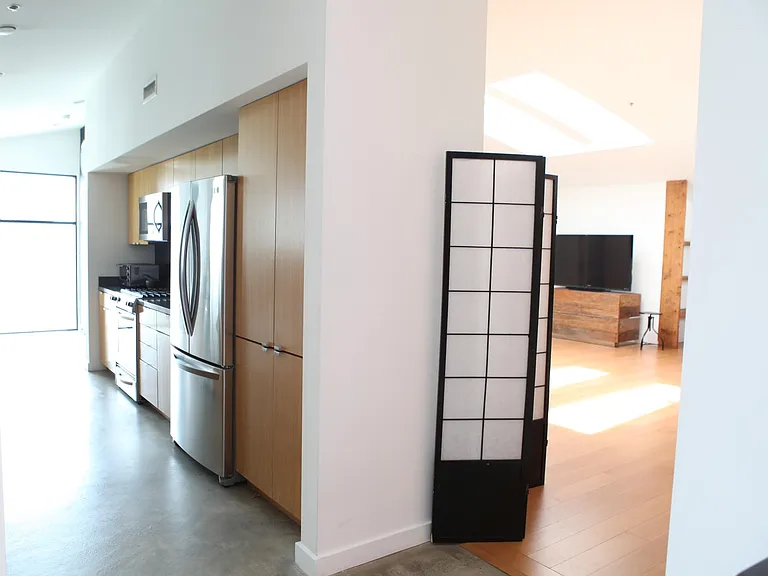 700 Main St #25 — Photo 5