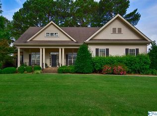 106 Keystone Dr, Meridianville, AL 35759