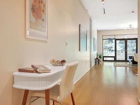 5th image of 1111 S Grand Ave APT 503