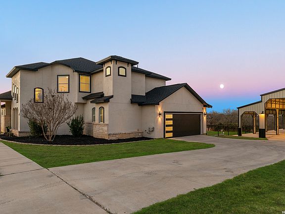 3rd image of 508 Wagon Train