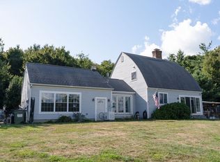 157 School St, North Brookfield, MA 01535