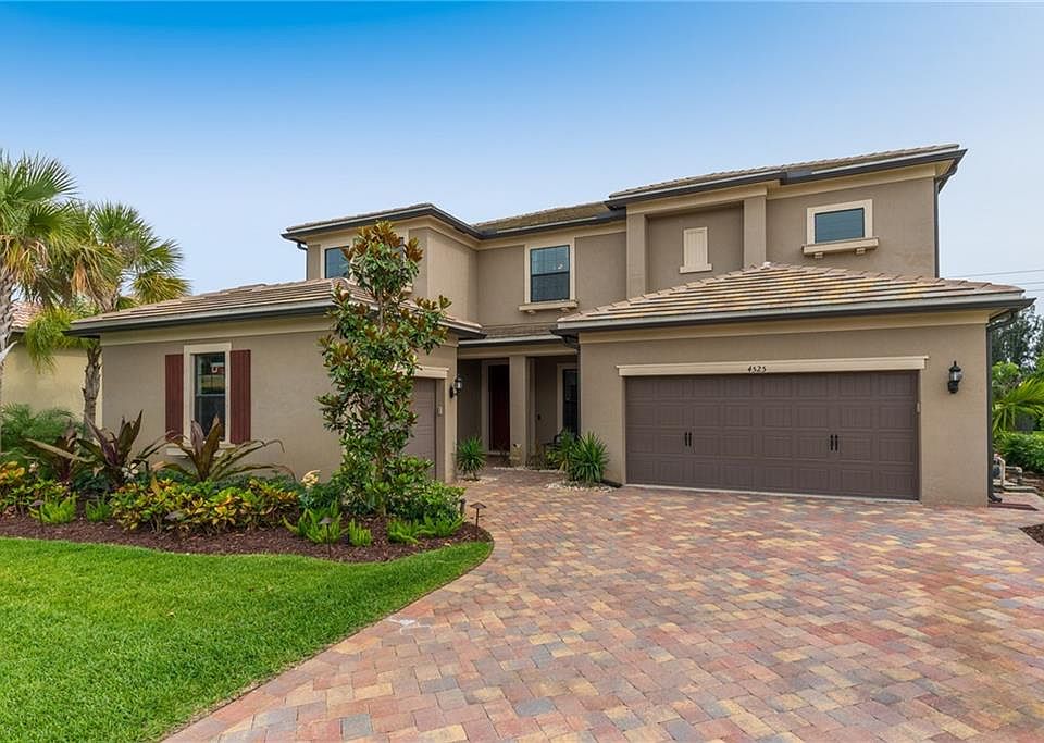 1st image of 4525 SW Gossamer Cir