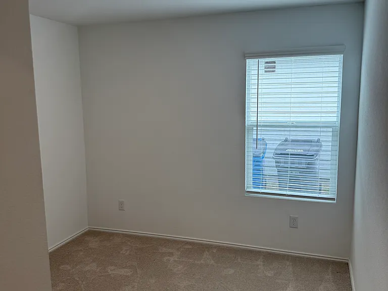 319 Ashbrook Way — Photo 9