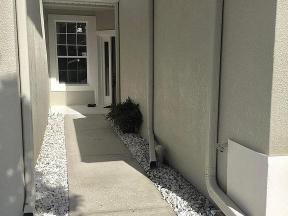 5th image of 1012 Handsome Cab Ln APT 105