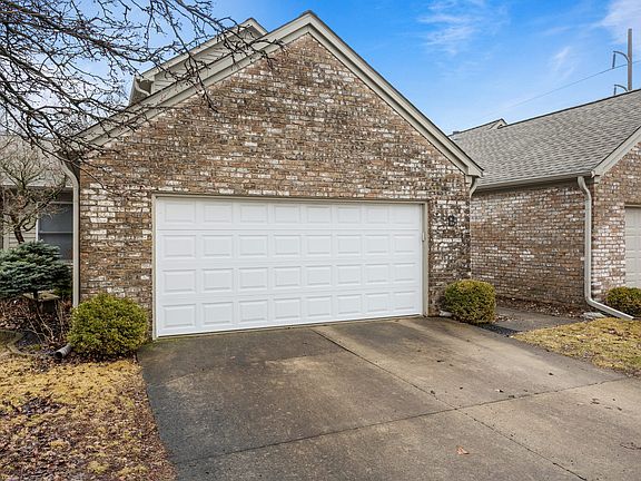 2nd image of 1713 Harbor Point Dr APT B