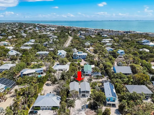746 Cardium St, Sanibel, FL 33957