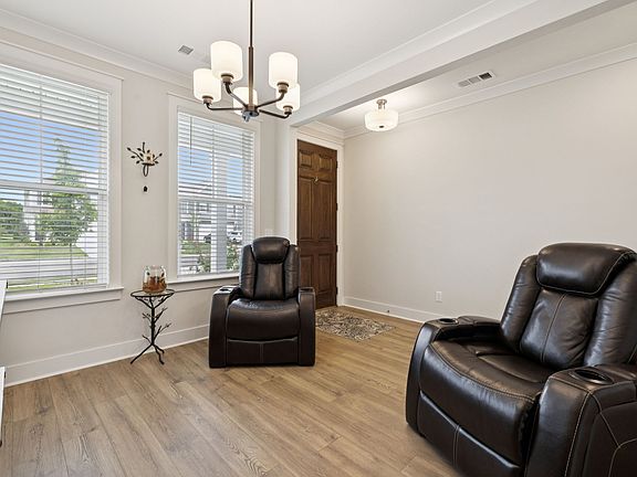 5th image of 3737 Felipe Way