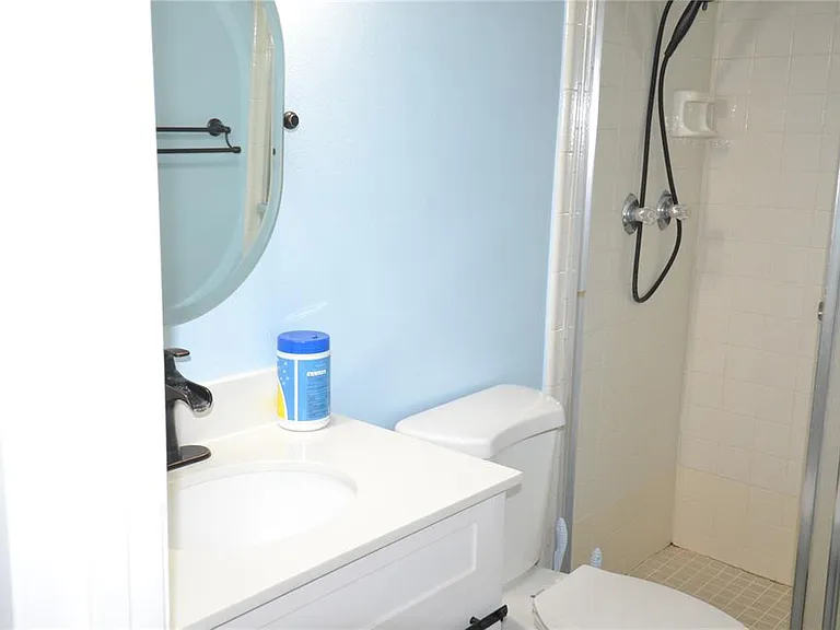 3232 Lake Pine Way E #H2 — Photo 5