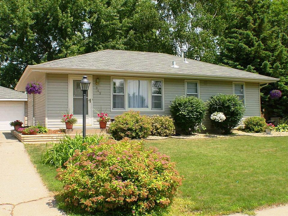 1st image of 949 Oriole Dr