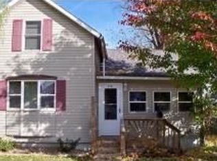 514 4th Ave N, Clinton, IA 52732