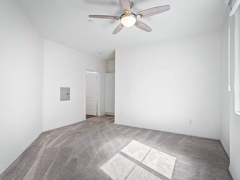3957 30th St #211 — Photo 11