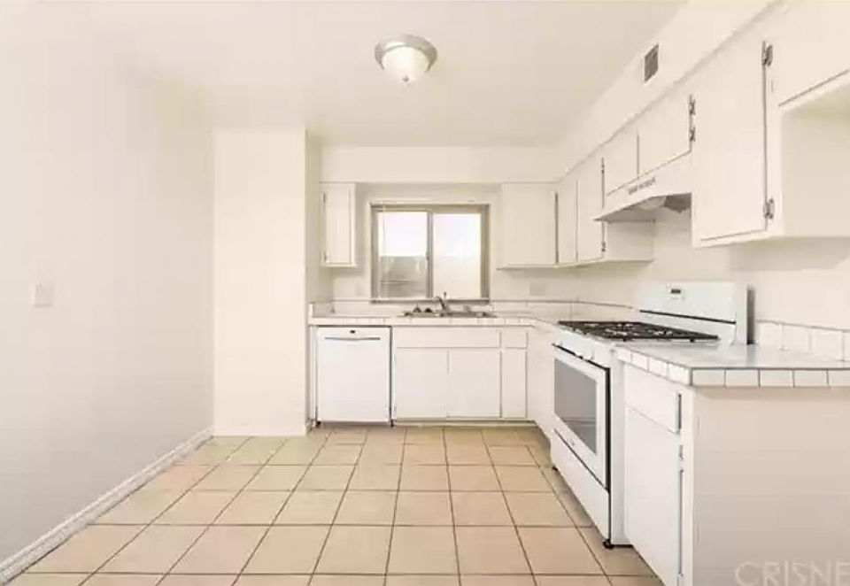 2nd image of 8312 Dogbane Ave