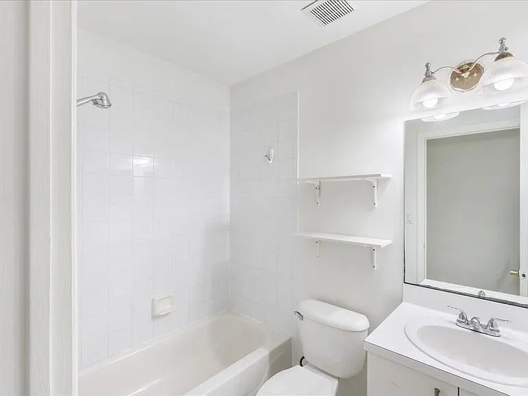 10129 W Atlantic Blvd #E3 — Photo 22