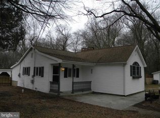 729 Cherry St, Southampton, NJ 08088