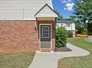 601 E Grundy St #E, Tullahoma, TN 37388