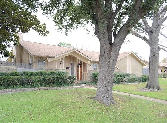 3rd image of 3822 Twin Falls St
