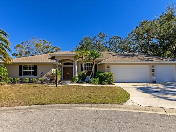 5650 Country Walk Ln, Sarasota, FL 34233