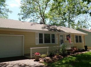 105 W 90th St, Kansas City, MO 64114