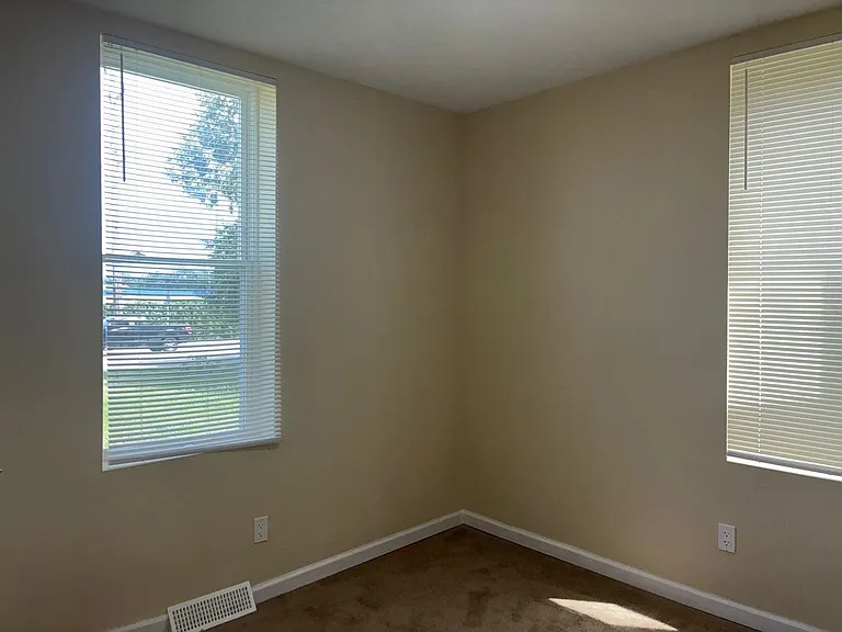 2400 Oberlin Ave — Photo 36